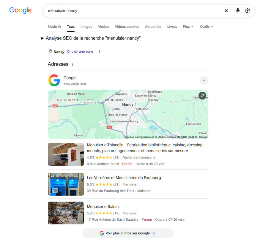 Pack local Google pour la recherche « menuisier Nancy », avec trois entreprises, leurs notes et leurs avis